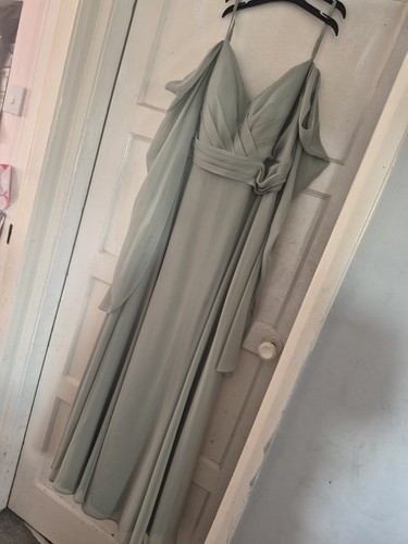 Bridesmaid dress size sage - 14,