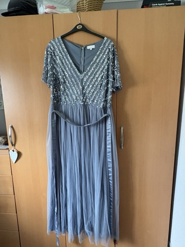 Stunning grey silver - stunning, grey/silver