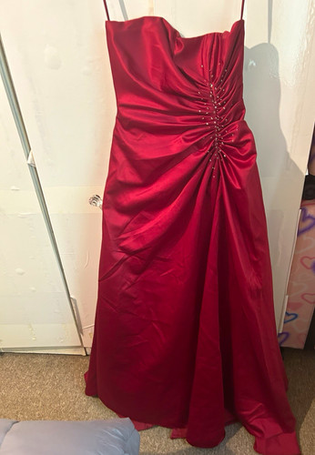 Red satin sleeveless - red,
