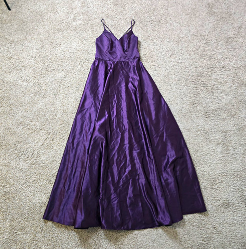 Studio plum satin - studio,