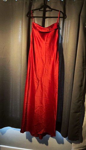 Consortium red sleeveless - red,